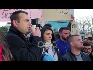 Ora News - Studentët e rretheve drejt Tiranës dhe tubime në universitete