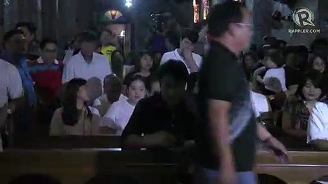 Bong Revilla prays inside Imus Cathedral after plunder acquittal