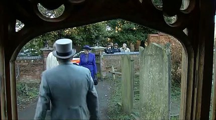 The Bill S20E23 Cross Wires