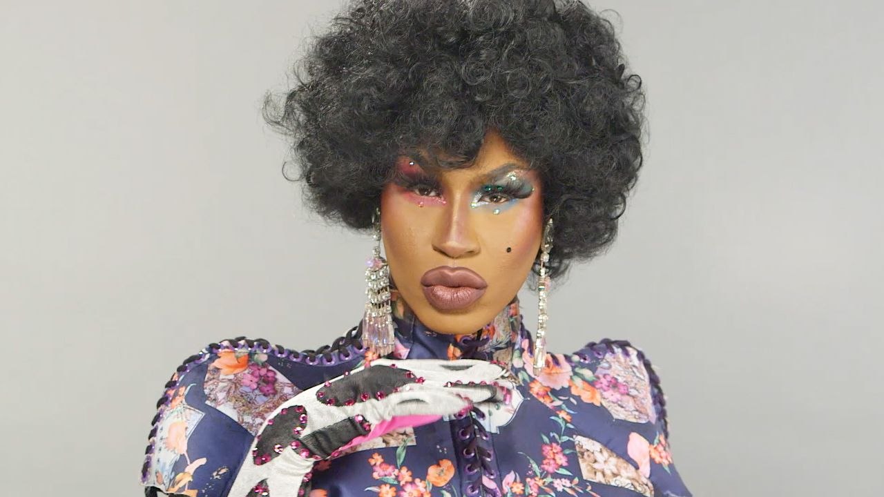 Shea Coulee | Cosmo Queens