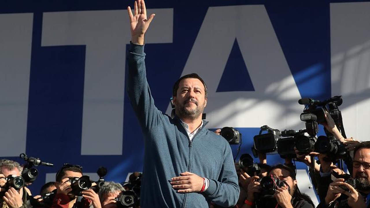 Salvini: "wer armut sät, erntet proteste"