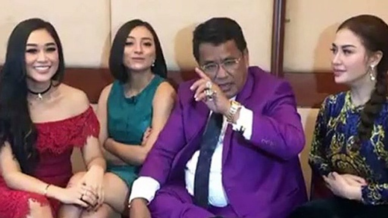 Kerap Berdekatan dengan Wanita Cantik, Ini Trik dari Hotman Paris