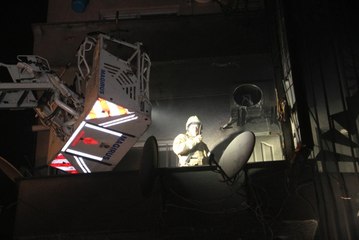 İstanbul'da Korkutan Yangın: 10 Kişi Kurtarıldı