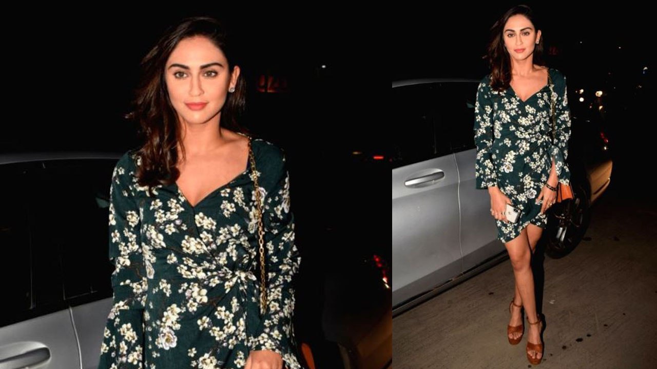 Krystle D'Souza in Green Floral dress is a Perfect look for evening date! | Boldsky