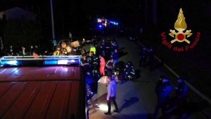 İtalya'da Gece Kulübünde Biber Gazı Şişesi Alev Alınca İzdiham Çıktı: 6 Ölü, 100'den Fazla Yaralı
