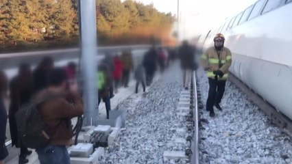 강릉발 KTX 탈선...승객 14명 다쳐 / YTN