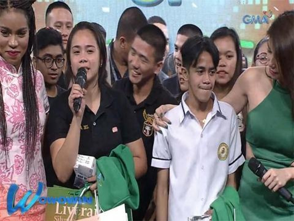 Wowowin: Maagang pamasko ni Willie Revillame sa dalawang bibong estudyante