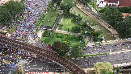 Anti-ICERD protesters leave when rain begins