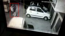 हापुड़ में चोरी की घटना CCTV में कैद, वीडियो में देखिए वारदात