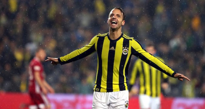 Yunanistan Ekibi Olympiakos, Roberto Soldado'yu Gündemine Aldı