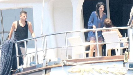 Oğuzhan Özyakup, Eski Sevgilisi Demet Özdemir'i Rahatsız Ettiği İddialarını Yalanladı