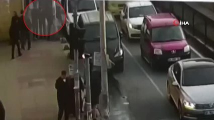 Sultangazi'de Güpegündüz Gasp Kamerada