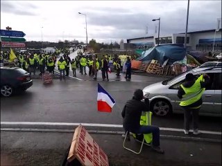 Isère : les Gilets jaunes à Saint-Quentin-Fallavier