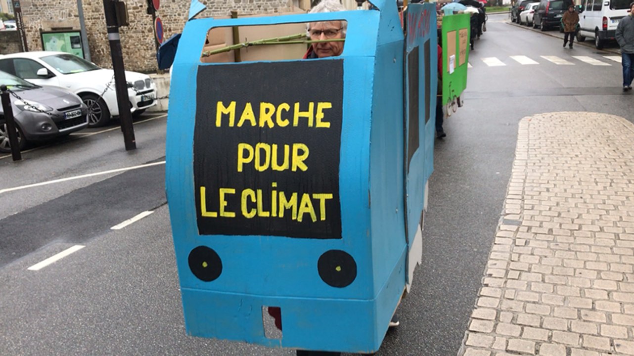 Alençon. Marche pour le climat: environ 150 personnes défilent au centre-ville