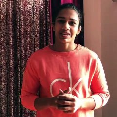 Dangal Girl Babita Phogat, Dushyant Chautala के साथ