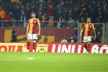 Rıdvan Dilmen'den İlginç Yorum: Papaz Her Gün Pilav Yemez