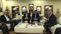 Bakan Kurum, Erzurum Büyükşehir Belediyesini Ziyaret Etti