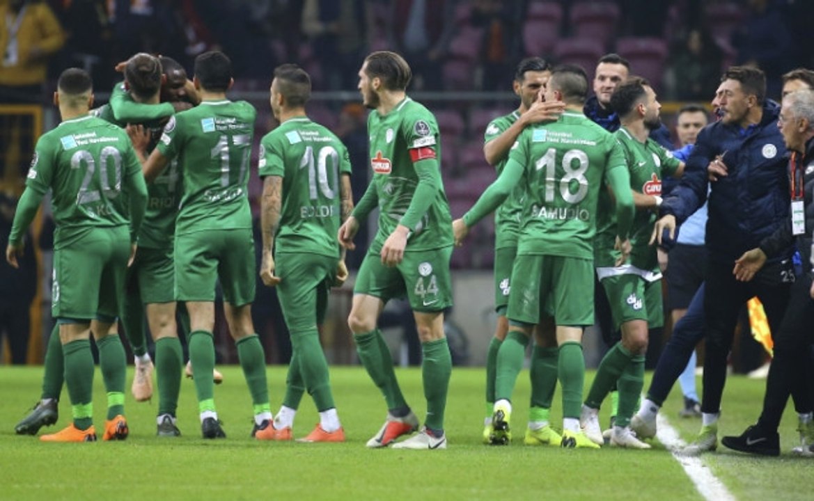 Kritik Pozisyonun Kahramanı Aminu: İptal Edilen Golde Faul Yoktu