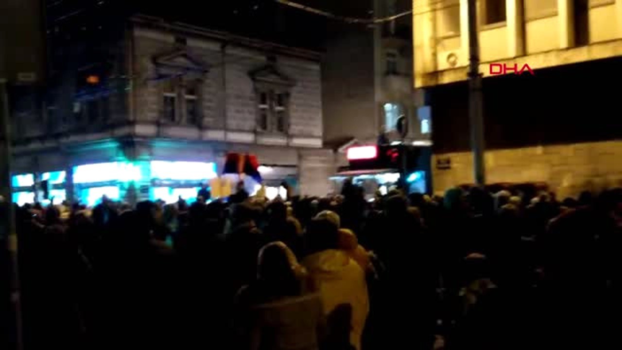 Dha Dış - Sırbistan Cumhurbaşkanı ve Hükumet, Belgrad'da Protesto Ediliyor