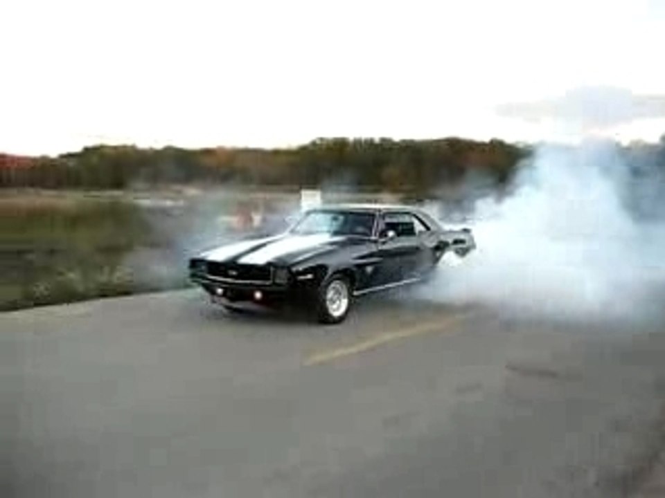 '69 camaro ss badass burnout