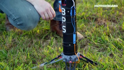 The_diy_rocketeer_building_self_landing_replicas_of_spacex_rockets_1080p