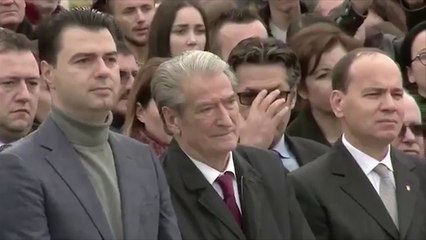 Rudina Hajdari le mandatin per studentet