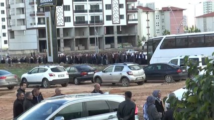 Barış Yemeğinde Hdp-Dbp Propagandasına Ak Partilerden Tepki