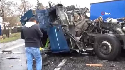 Lüleburgaz-Muratlı Yolunda 2 Tır Çarpıştı: 1 Yaralı