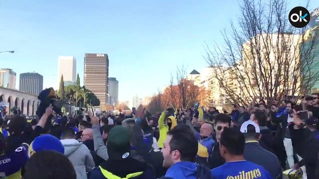 OKDIARIO acompañó a los seguidores de Boca en su camino al Bernabéu