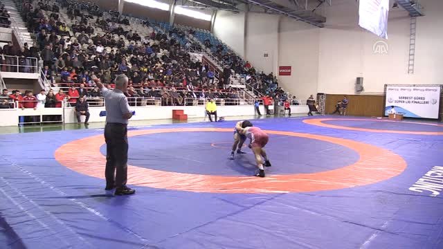 Serbest Güreş Süper Ligi'nde Şampiyon Aski