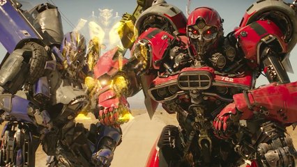 Bumblebee with Hailee Steinfeld - Triple Changers