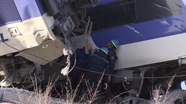 KTX 강릉선 사흘째 복구 작업...오늘 정상 운행 전망 / YTN