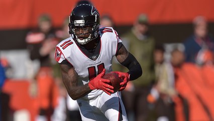 Julio Jones squeezes inside pylon for 16-yard TD