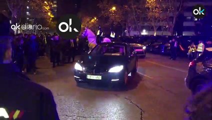 Florentino y los jugadores del Madrid llegando al estadio