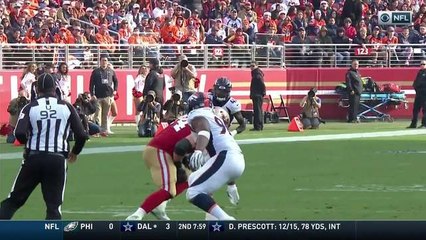 Joe Staley makes third career catch after tipped pass