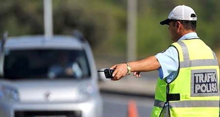 Yönetmelikte Belirlenen Standartlara Aykırı Emisyona Sahip Araçlara 2 Bin 500 Lira Ceza Kesilecek