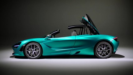 McLaren 720S Spider roof in operation