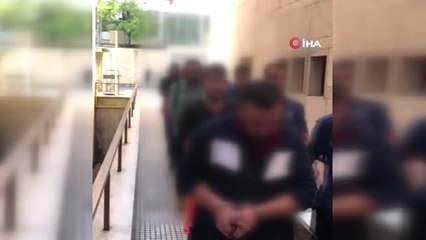 Silahlı Teröristleri Yurt Dışına Kaçıracaktı... "Para İçin Yaptım" Dedi