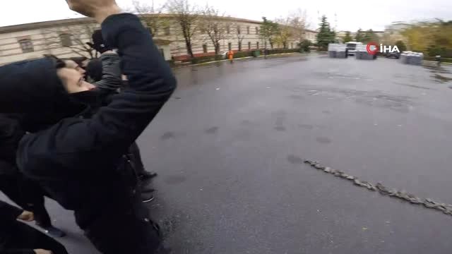 Çevik Kuvvet Polisinden Aksiyon Filmlerini Aratmayan Eğitim