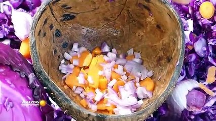 Cooking wild - Cooking A Lot of Shrimp in Cabbage