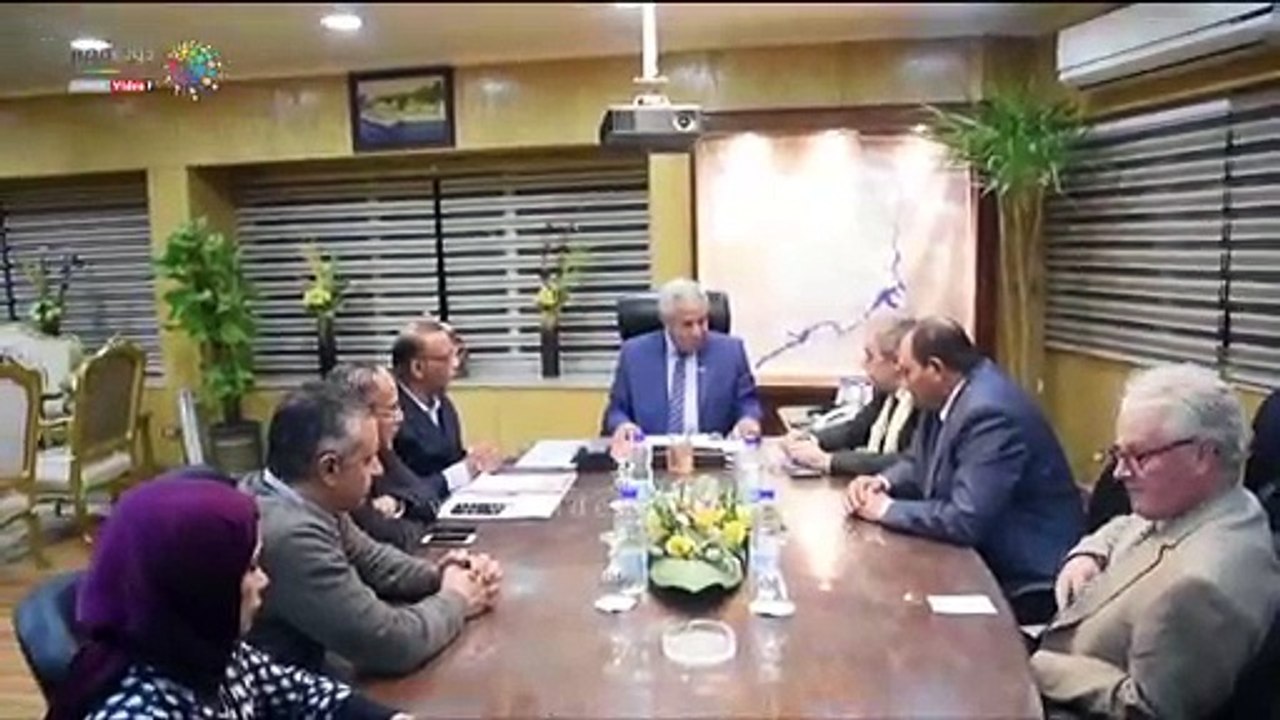 محافظ أسوان يطلع على تنفيذ منظمة الإيفاد للمشروعات بالمحافظة