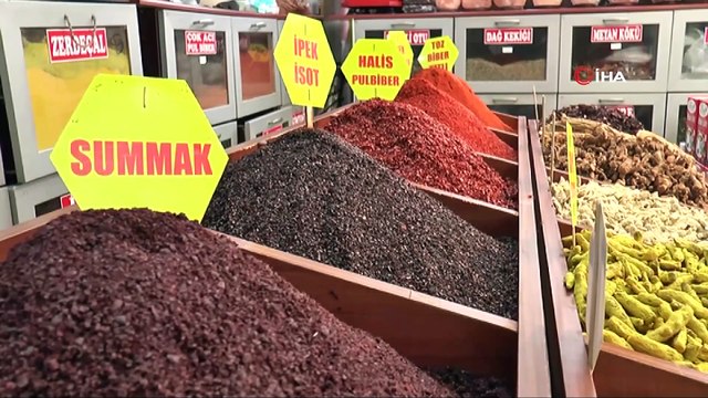 Çeşitli Bitkisel Otlarla Tedavi Olmak İsteyen Kanser Hastalarına Uzmanından Uyarı