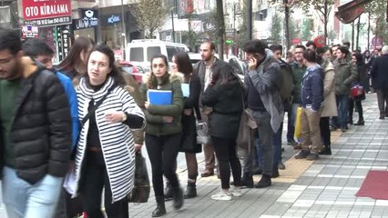 Trabzon Büyükşehir Belediyesi'ne Personel Alımları İçin Yapılan Başvurularda Uzun Kuyruklar Oluştu