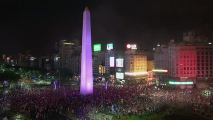 Rampant River Plate fans celebrate Copa Libertadores win