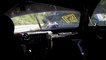 VÍDEO: Renault R.S.01 vs Mercedes AMG GT3, batalla total en Nürburgring ¡con adelantamiento incluido!