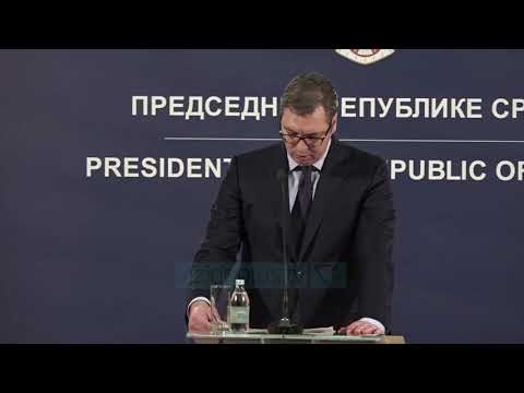 “Stop këmishëve të përgjakura”, mijëra protestues në Beograd - News, Lajme - Vizion Plus