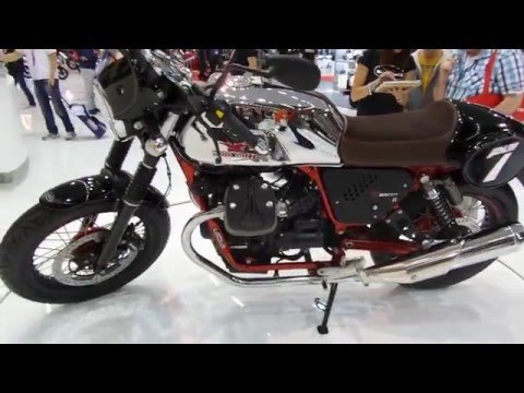 Moto Guzzi V7 II: Salón Intermot Colonia