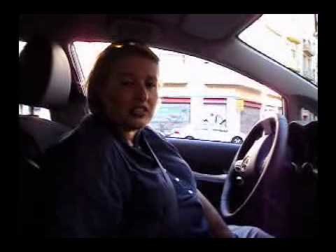 Beatriz Montero prueba el Toyota Auris HSD.mp4