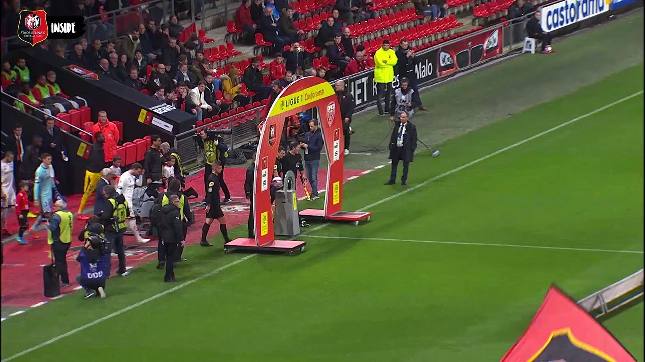 Inside J17. Stade Rennais F.C. / Dijon