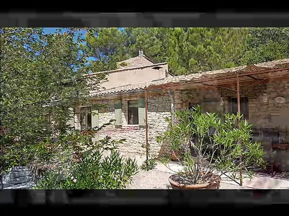 Vente Villa Menerbes - Vue Luberon - 2 logements indépendants - 220 m² sur terrain 7200 m²